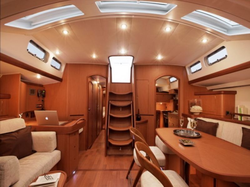 Beneteau 57 - 3 + 1 cab