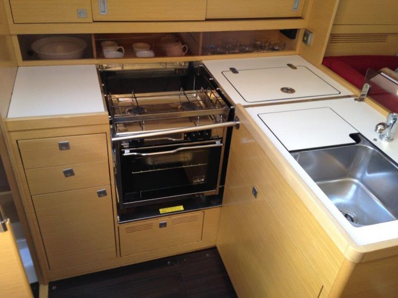 Elan 350