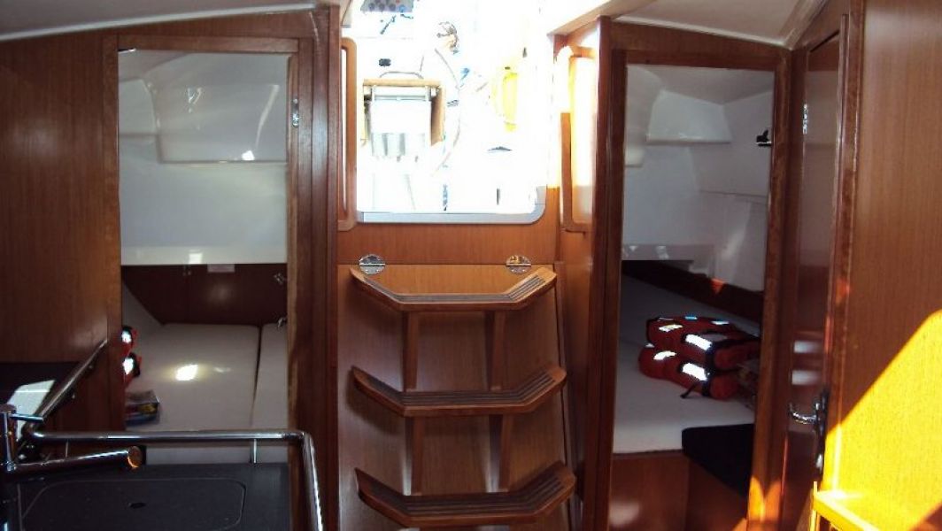 Bavaria Cruiser 36 