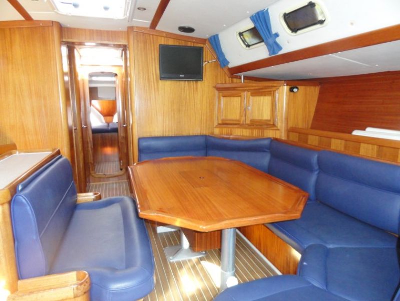 Dufour 50 Classic
