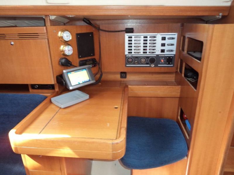 Dufour 34 - 3 cab
