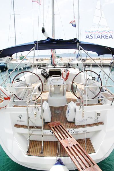Sun Odyssey 45