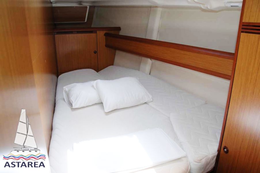 Sun Odyssey 45