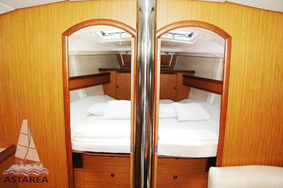 Sun Odyssey 45
