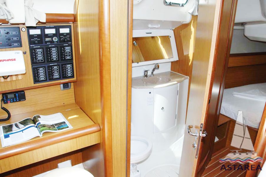 Sun Odyssey 45
