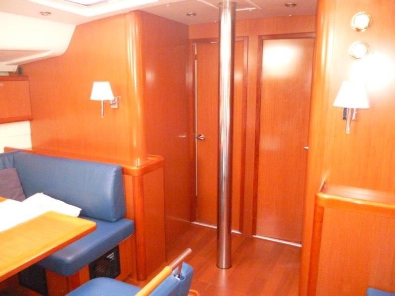 Oceanis 54
