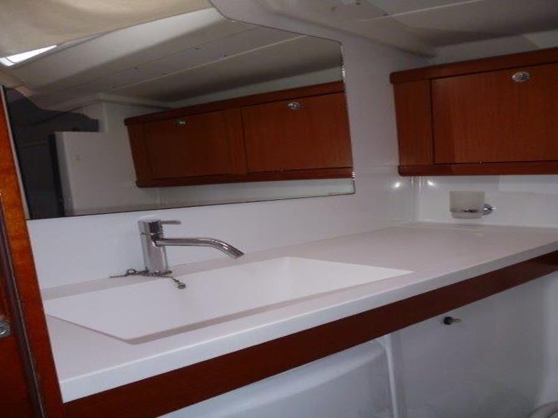 Oceanis 54