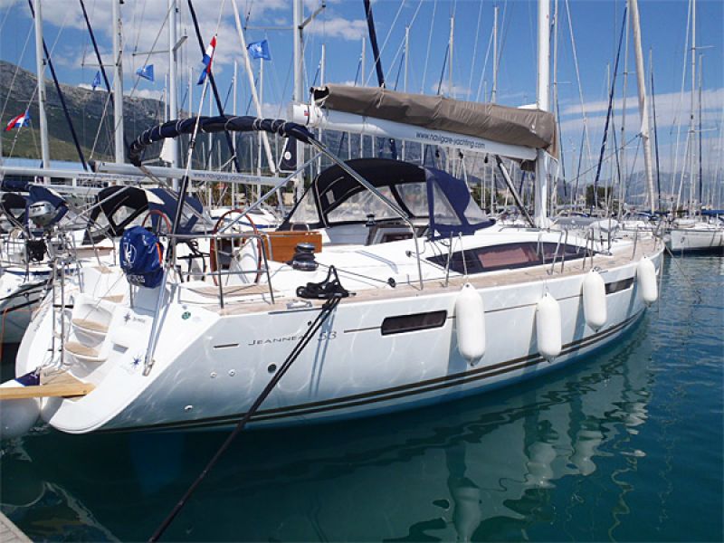 Jeanneau 53 - 5 + 1 cab