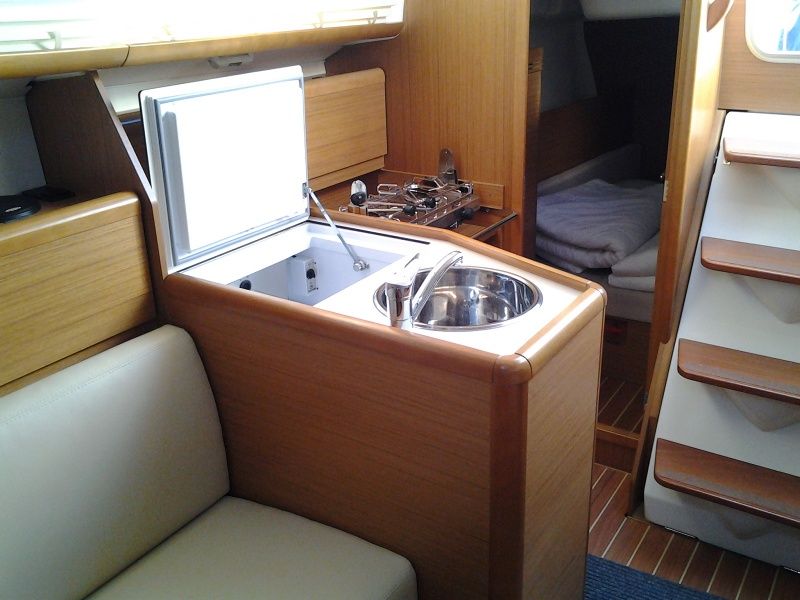 Sun Odyssey 30i