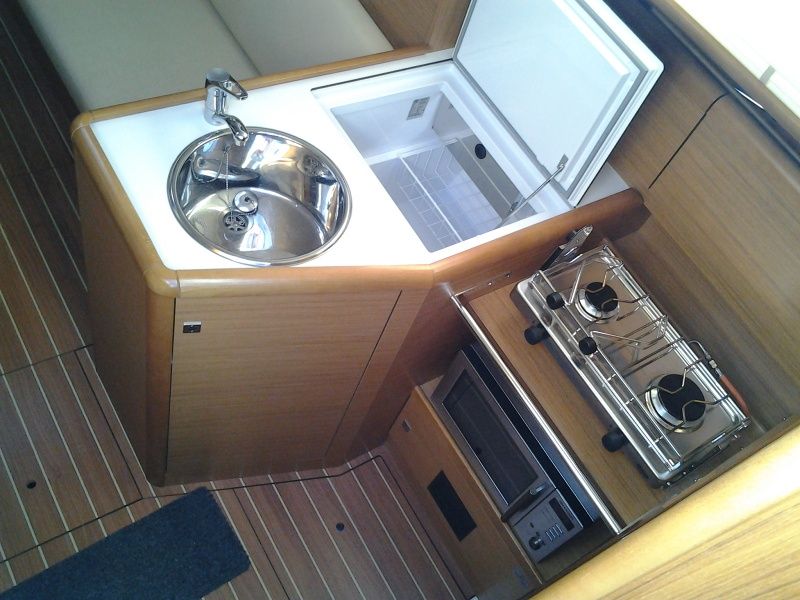 Sun Odyssey 30i