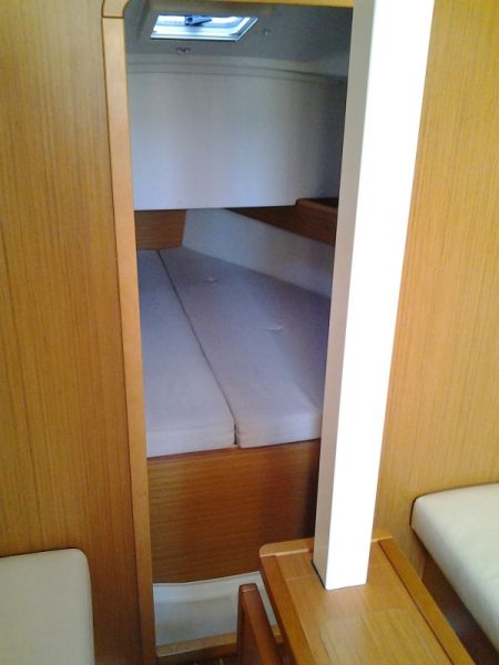 Sun Odyssey 30i