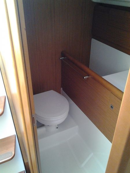 Sun Odyssey 30i