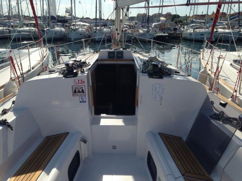 Elan 350