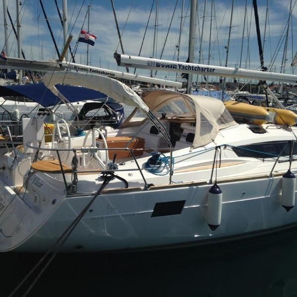 Elan 444 Impression