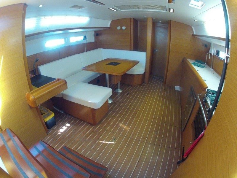 Sun Odyssey 469 