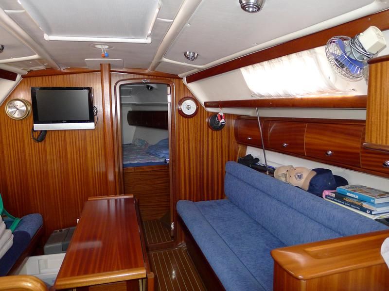 Bavaria 36 - 2 cab