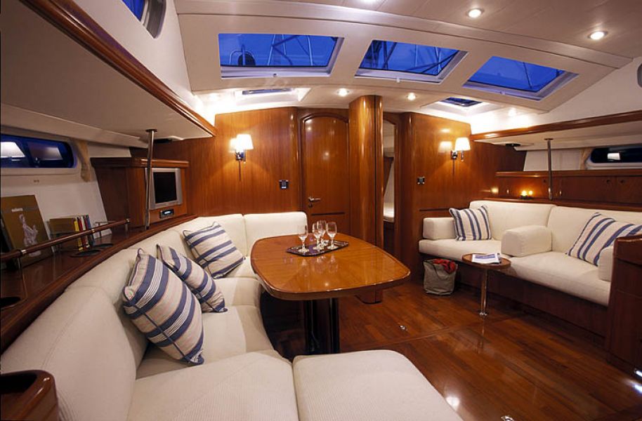 Beneteau 57