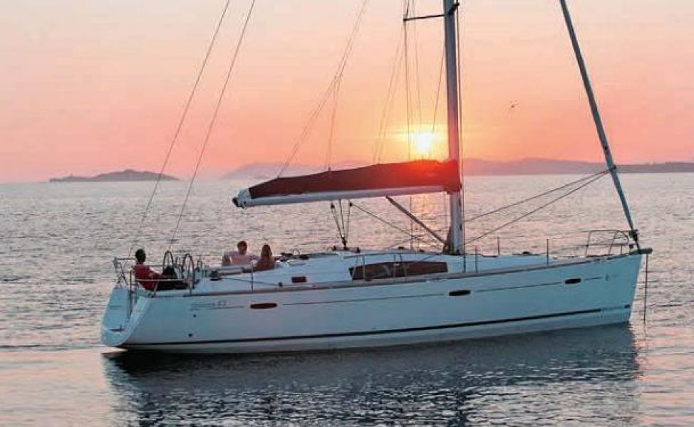 Oceanis 43