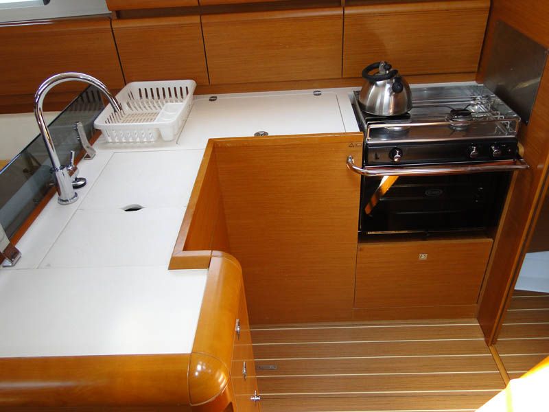 Sun Odyssey 409