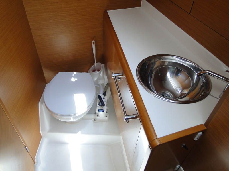 Sun Odyssey 409