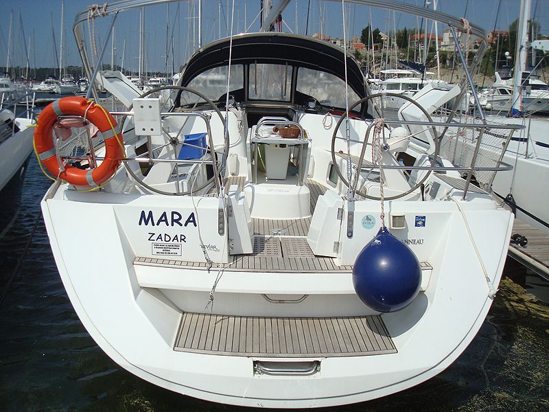 Sun Odyssey 49