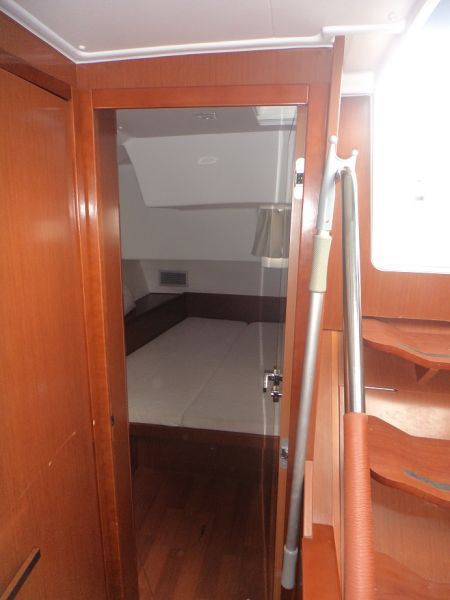 Oceanis 55