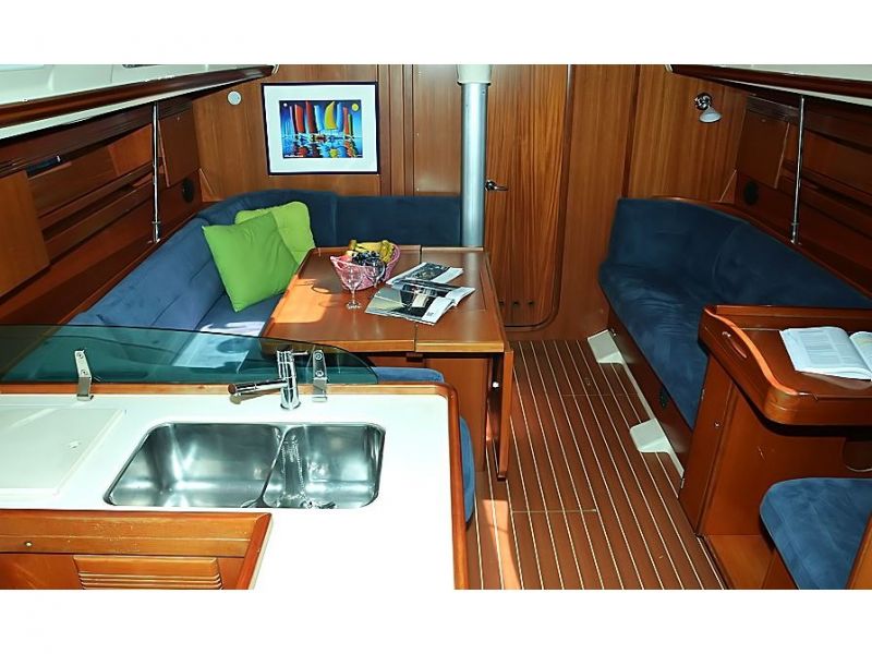 Dufour 44 Performance