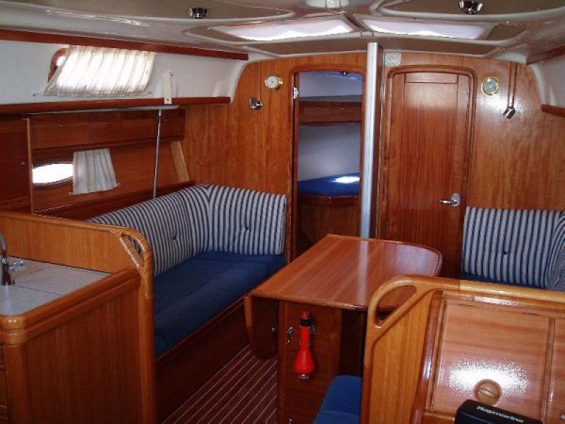Bavaria 37 Cruiser