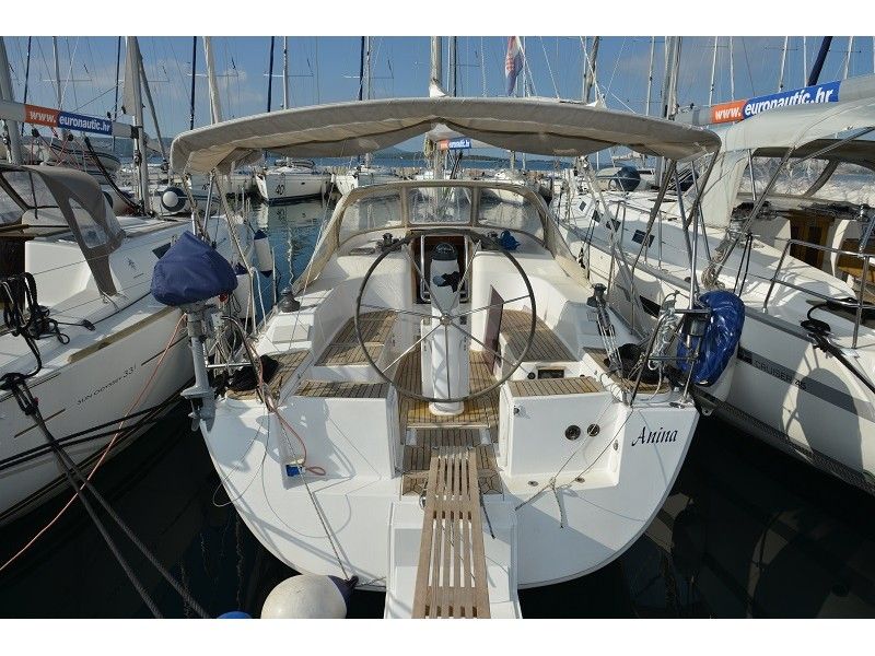 Hanse 320