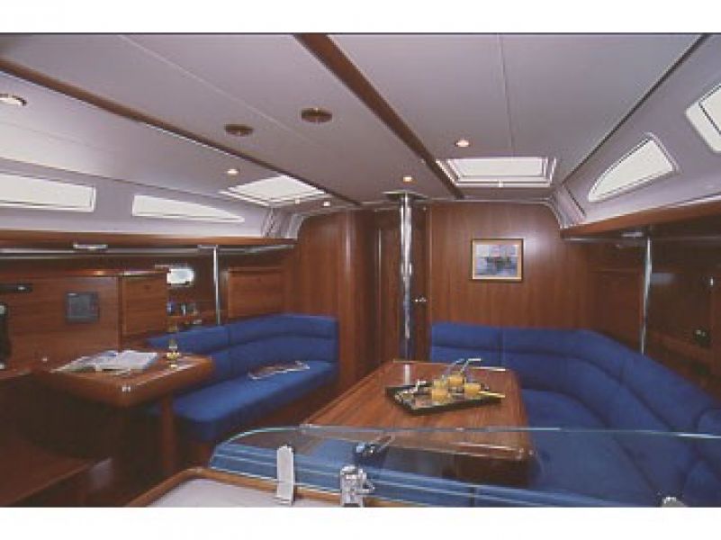 Sun Odyssey 43