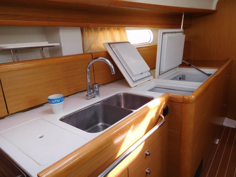Sun Odyssey 44 i