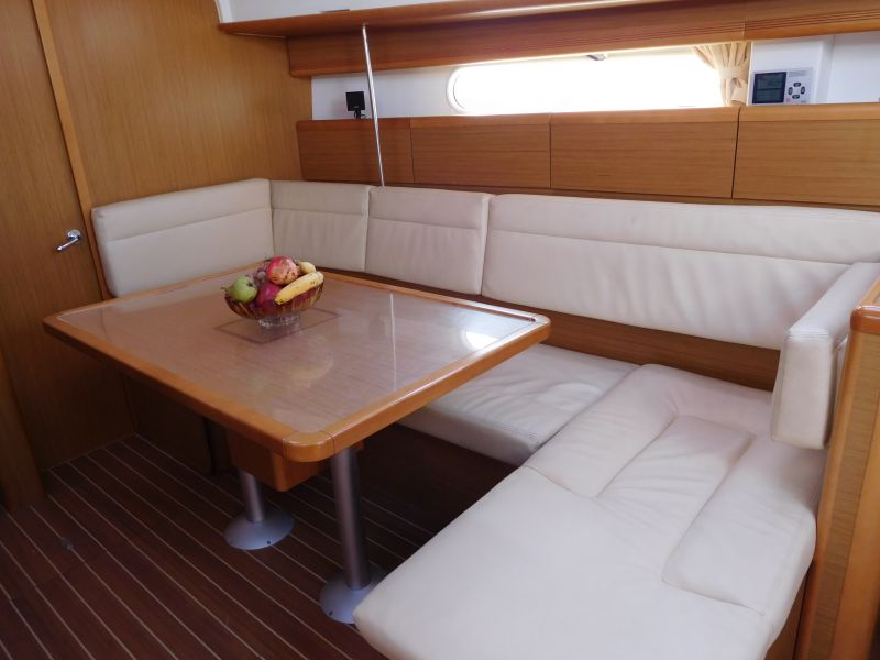 Sun Odyssey 44 i