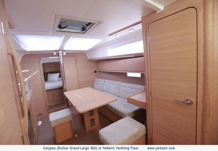 Dufour 382 GL