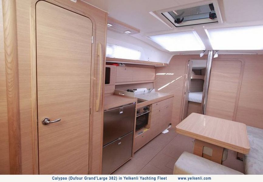 Dufour 382 GL