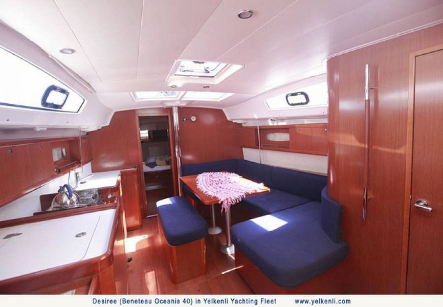 Oceanis 40
