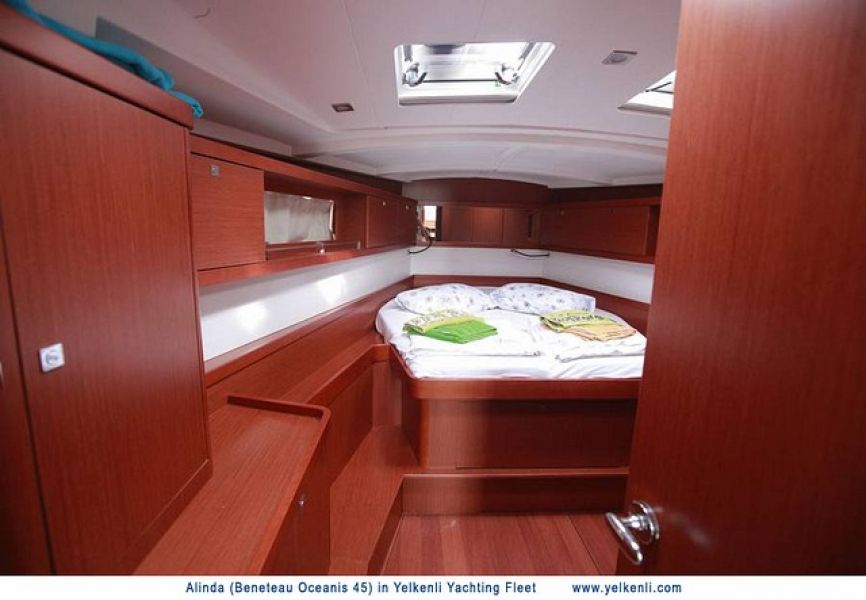 Oceanis 45, 3 WC