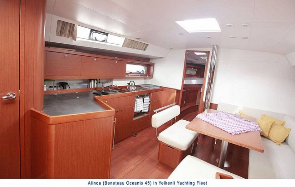 Oceanis 45, 3 WC