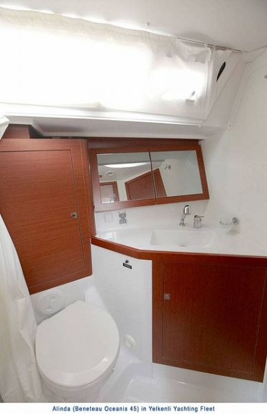 Oceanis 45, 3 WC