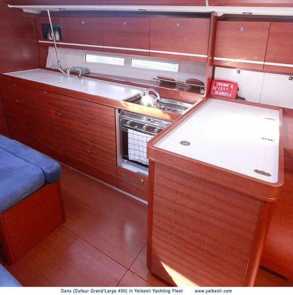 Dufour 450 GL