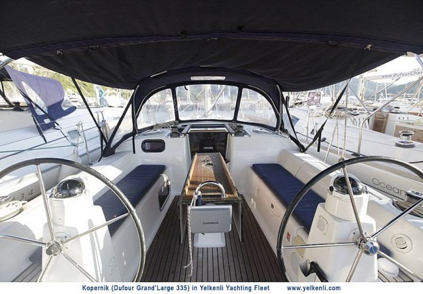 Dufour 335 GL