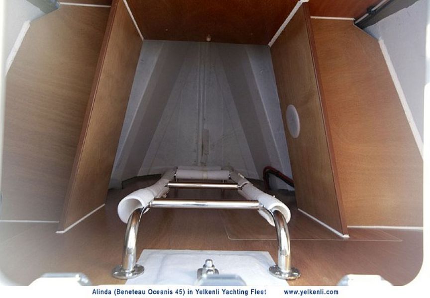Oceanis 45, 3 WC