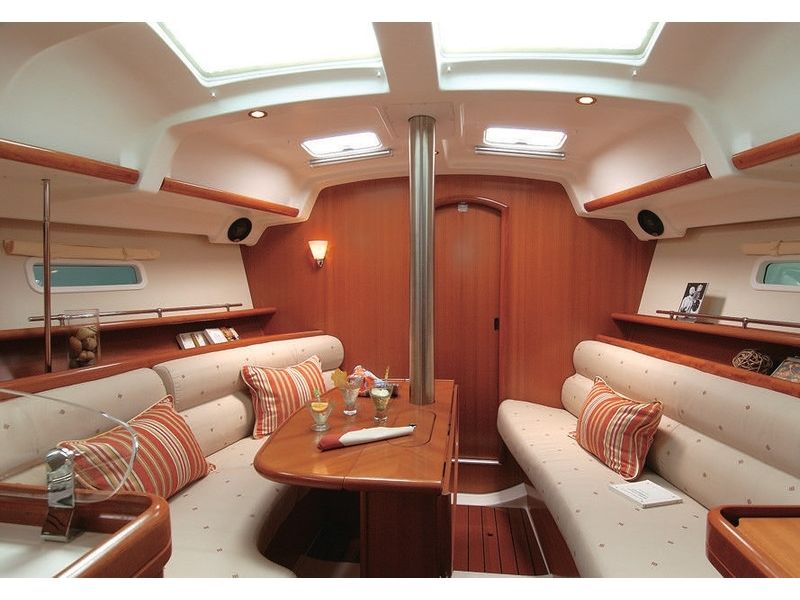 Oceanis 343