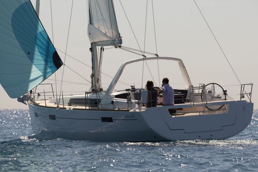 Oceanis 45, 3 WC