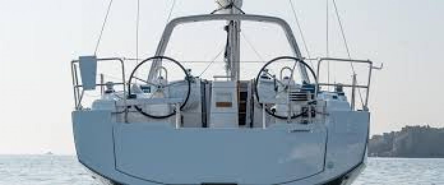 Oceanis 38