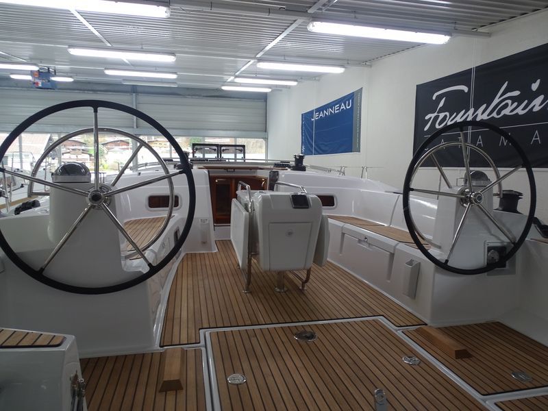Sun Odyssey 519