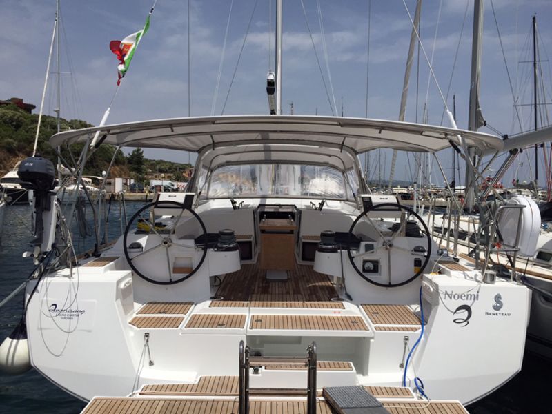 Oceanis 55