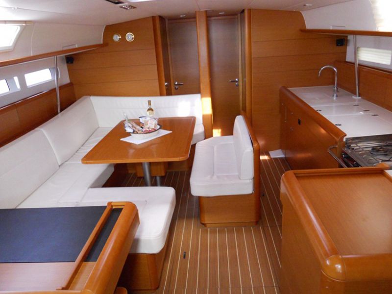 Sun Odyssey 509