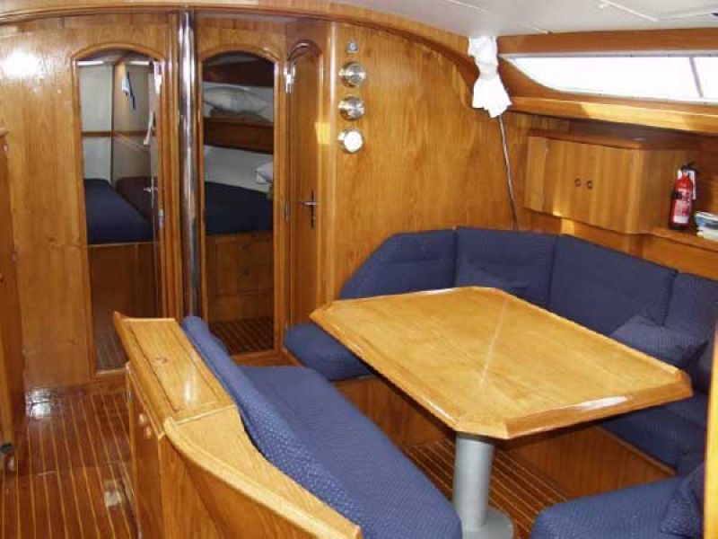 Jeanneau 451