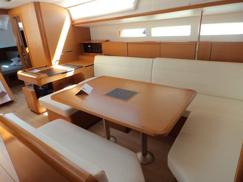 Sun Odyssey 509