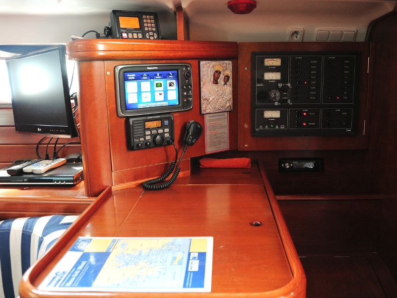 Oceanis 473